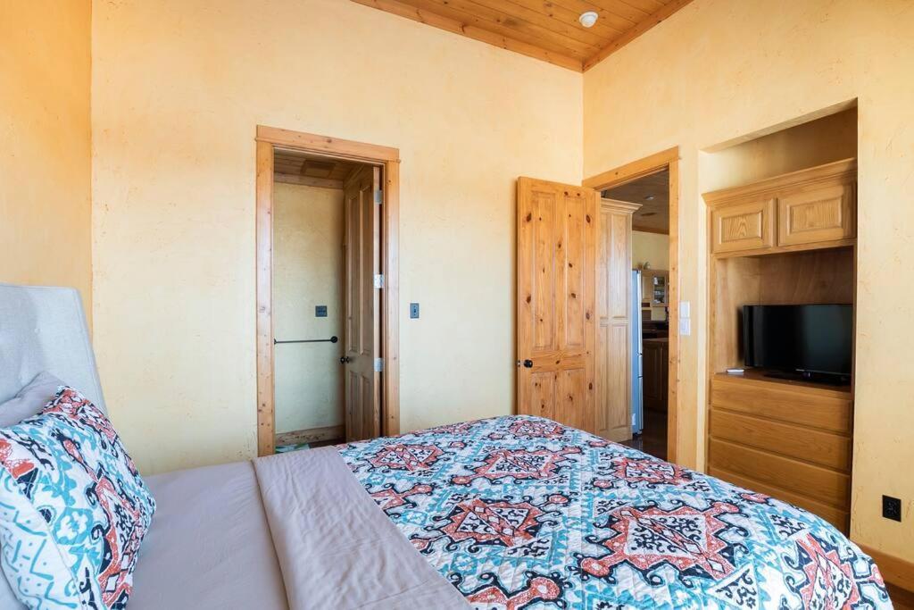 Texas Ranch House With 5 Bedroom And Fish Pond Ντάλλας Εξωτερικό φωτογραφία